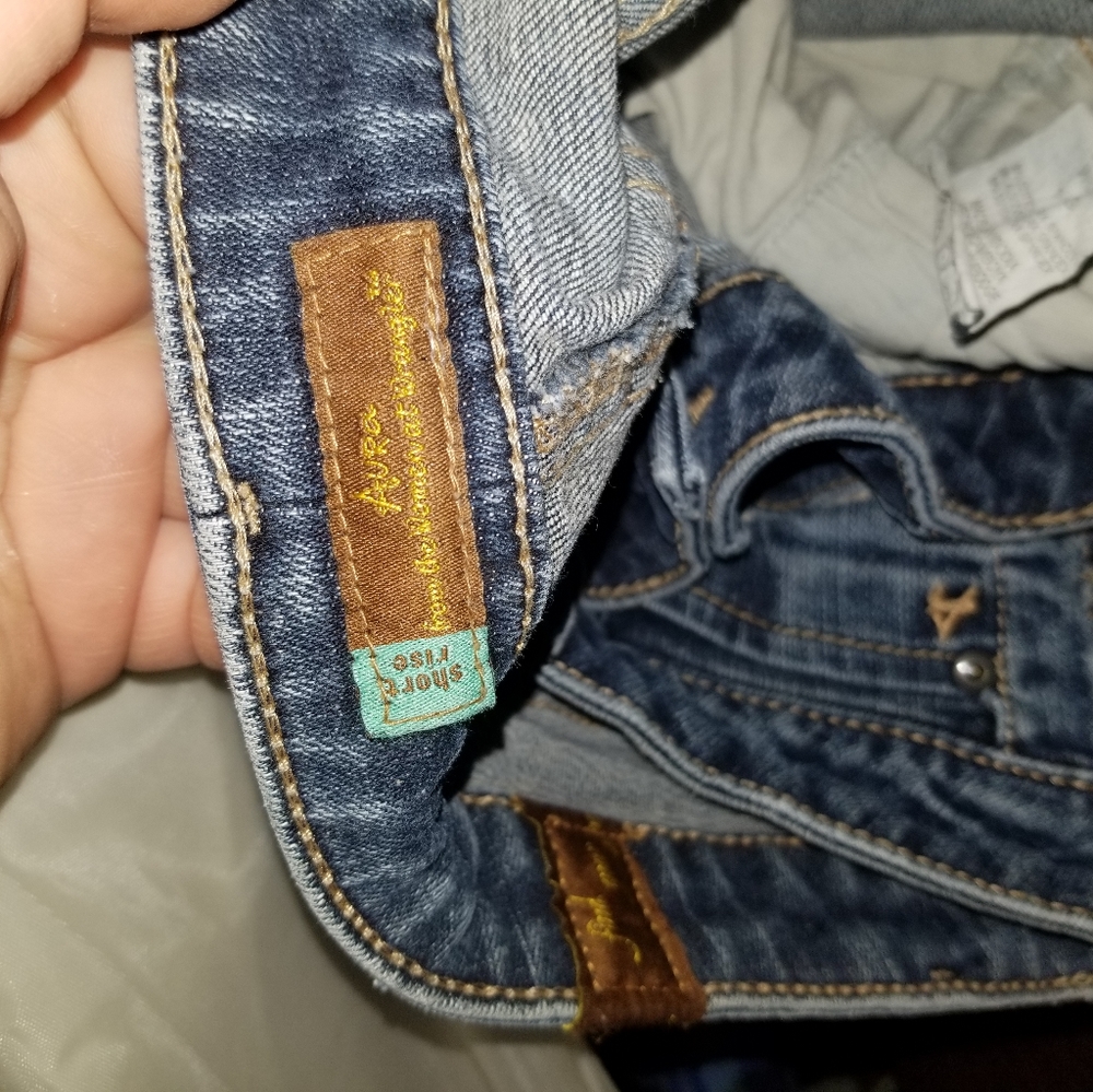 Jeans - Picture 2 of 3